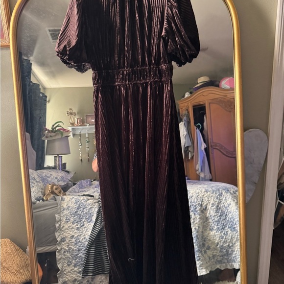 Elegant Brown velvet  Maxi Dress - Picture 9 of 9